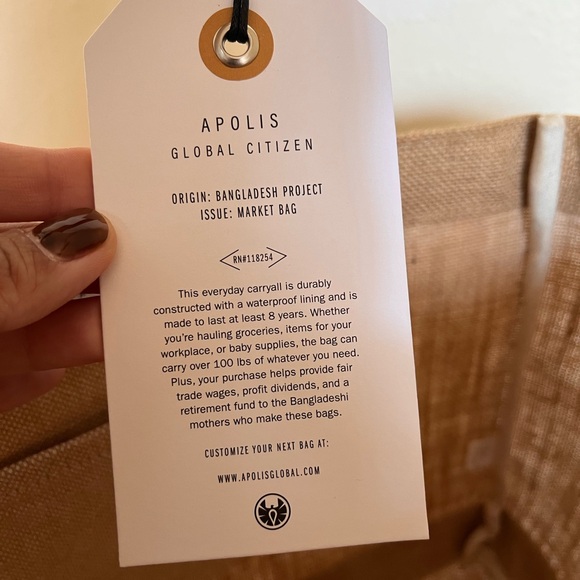 Global Citizen Women's Tote Bag - Tan - Picture 5 of 6